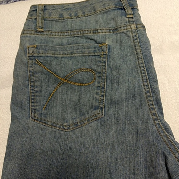 Faded Glory Denim - Cuffed Capri